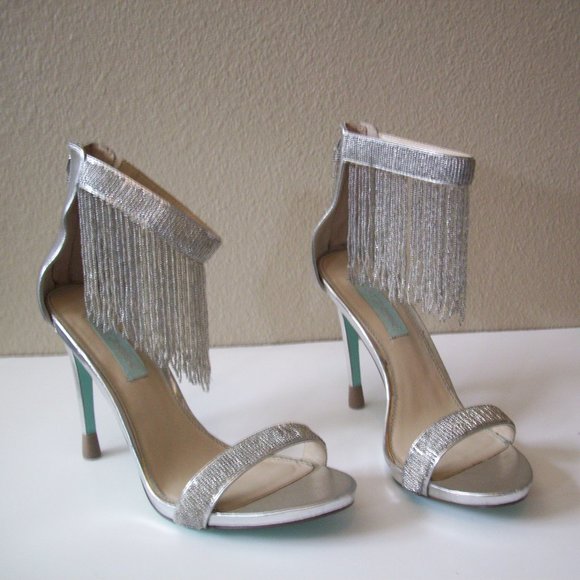 Betsey Johnson Shoes - Betsy Johnson size 8 silver bling heels 4 inch heel shiny tassles